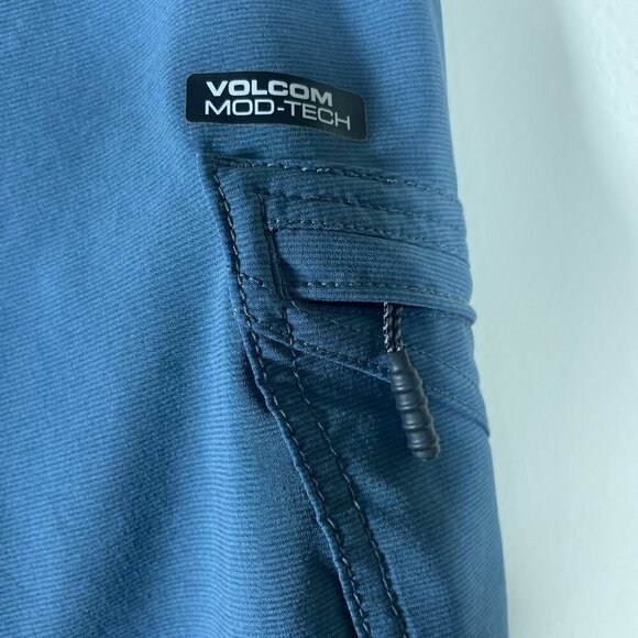 Volcom Men's Mod-Tech Smokey Blue Board Shorts 31 9" Seam Surf Beach Resort! - Picture 4 of 5